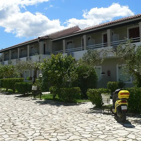 Apart Otel Alexandros 4*