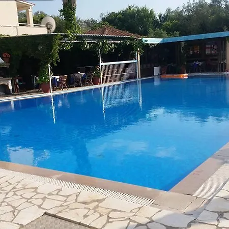 Hotel apartamentowy Alexandros