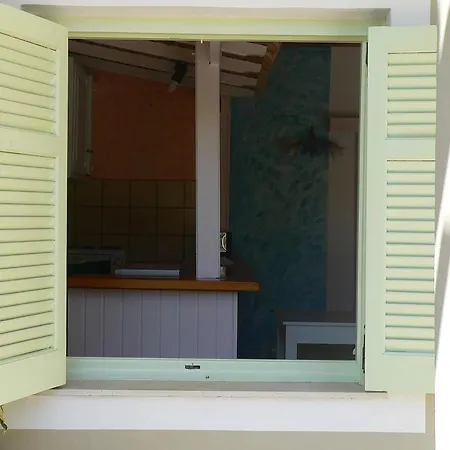 Hotel apartamentowy Alexandros